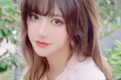 打假网红盯上李亚鹏指出他就是个老赖做公益的行为都是假的