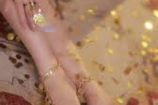 狗仔曝光娱圈恋情大瓜关晓彤再次被无辜牵连与王安宇恋爱传闻早有真相