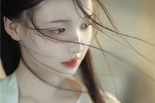 “反诈老陈”打假“嘎子哥”翻车道歉：您是千万网红求高抬贵手
