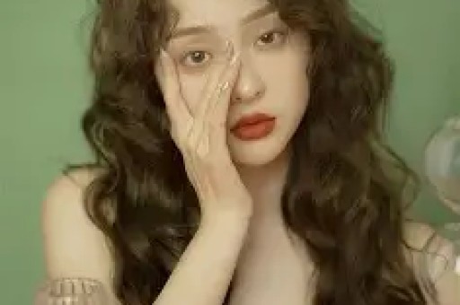 碰瓷胖东来的网红夫妻被逮捕所谓“打假人”竟是最大假货贩子